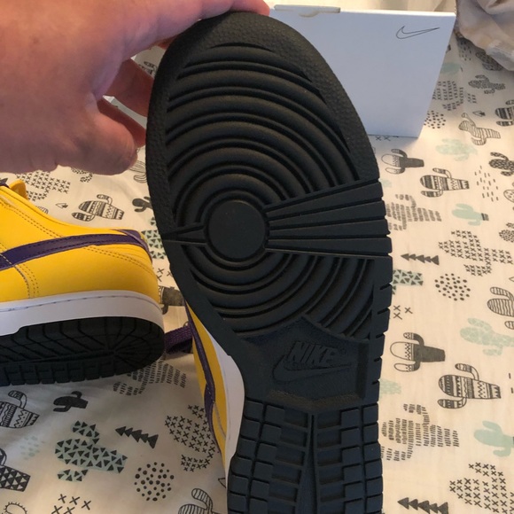 Nike Dunk Low Customized Los Angeles Lakers Shoes Size 10 - Picture 8 of 11